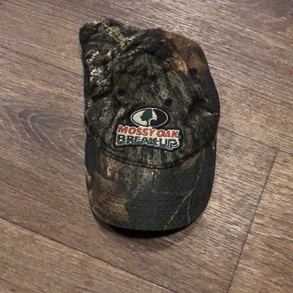 💕3 for 12💕 Mossy Oak Breakup Camo Hat